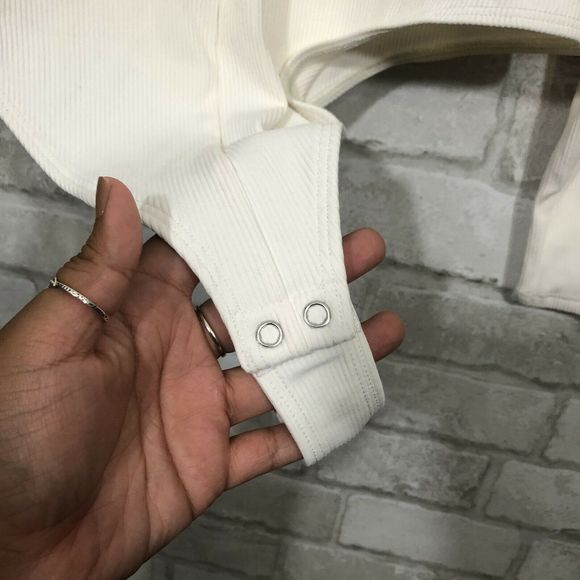 Ribbed Ivory Long Sleeve Henley Thong Bodysuit - Picture 5 of 11